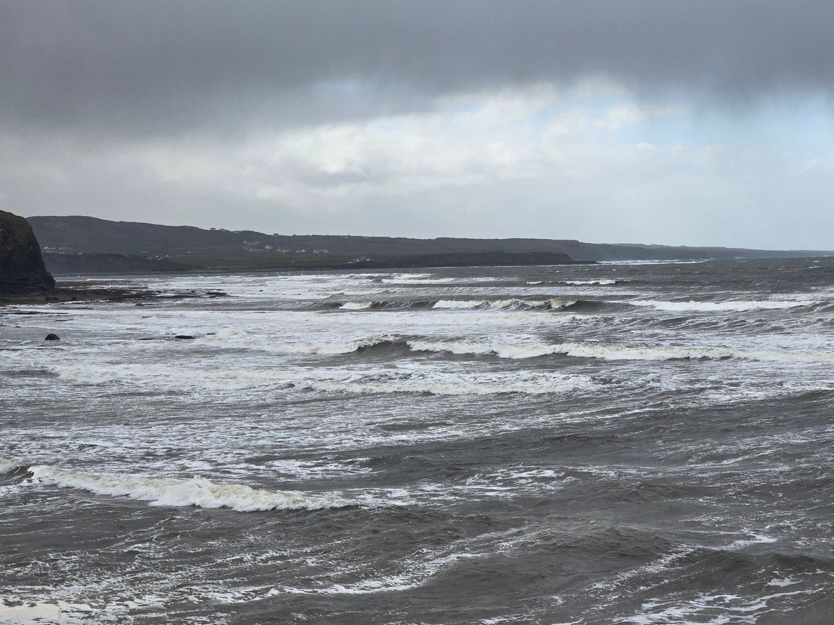 4 to 5ft with a strong onshore wind, 23kts W.  